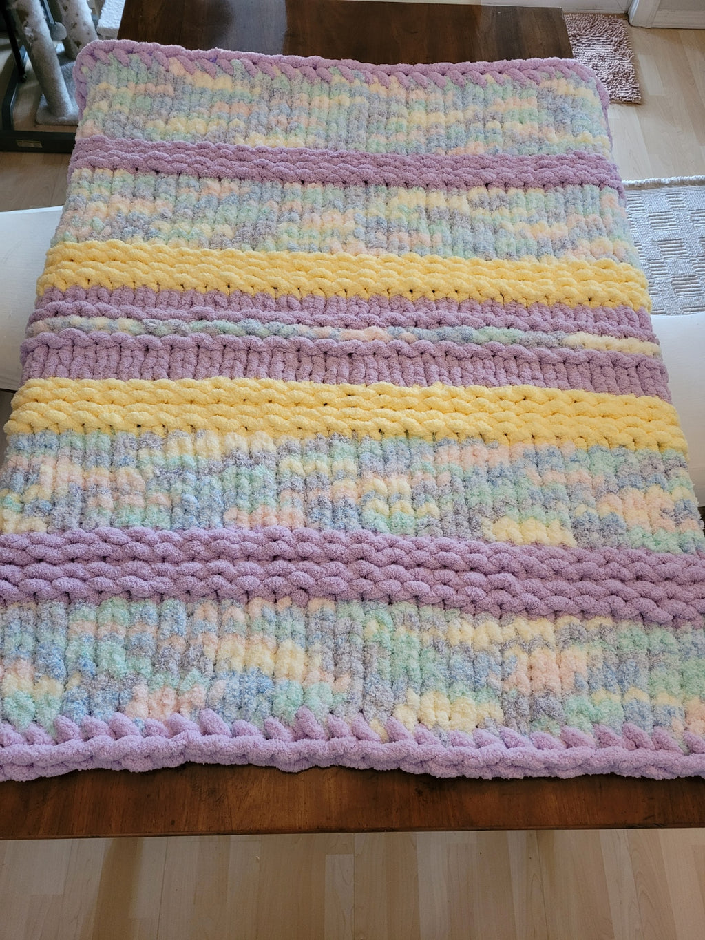 Spring Pastel Chunky Knit Throw — 48" × 52"