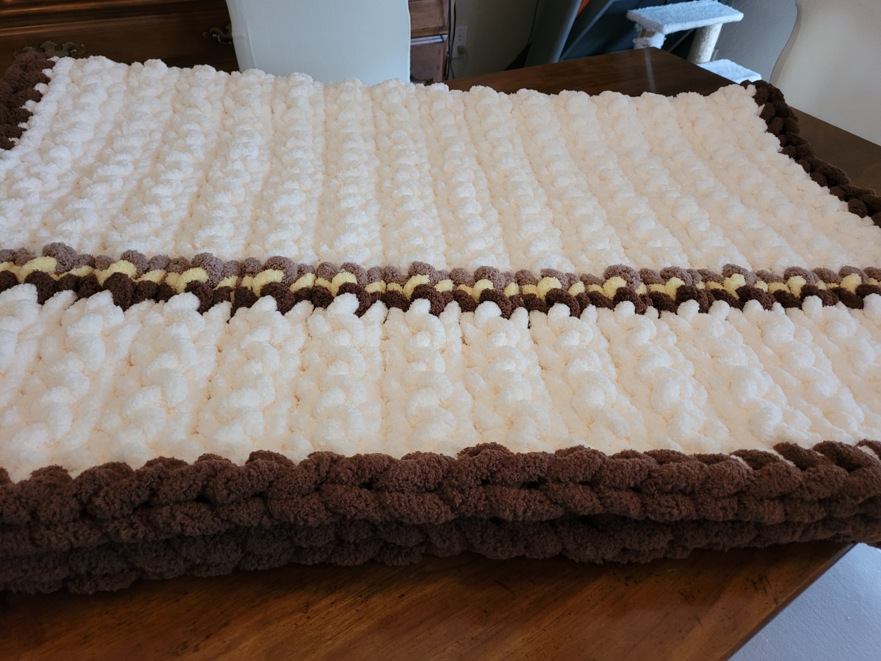 Ivory Chunky Knit Throw with Brown, Taupe & Yellow Accents — 43" × 60"