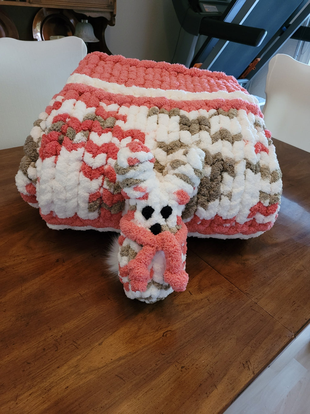 Hand‑Knit Chunky Throw – Terracotta & Cream Cozy Blanket, Soft Chenille Gift, 50x50