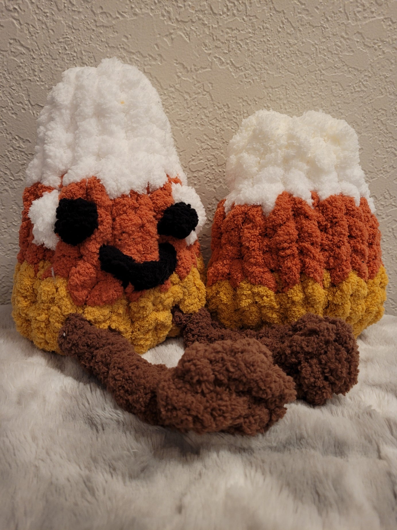 Cornelius & Buddy – Cozy Candy Corn Duo Plushies