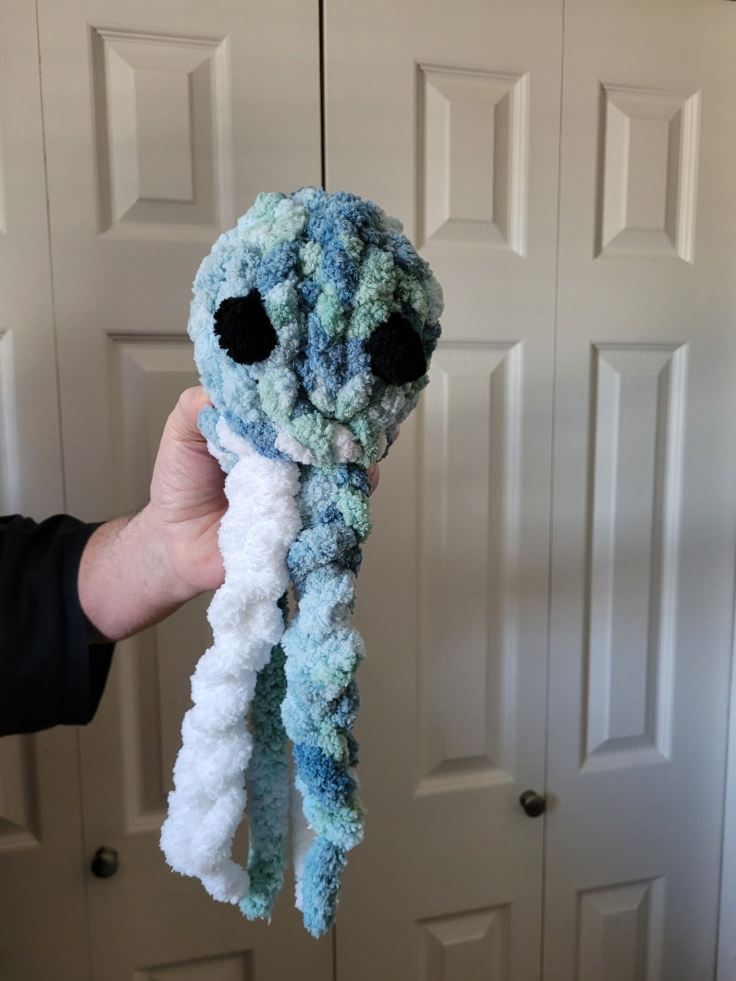 Hand‑Knit Jellyfish Plushie — Twirl & Drift