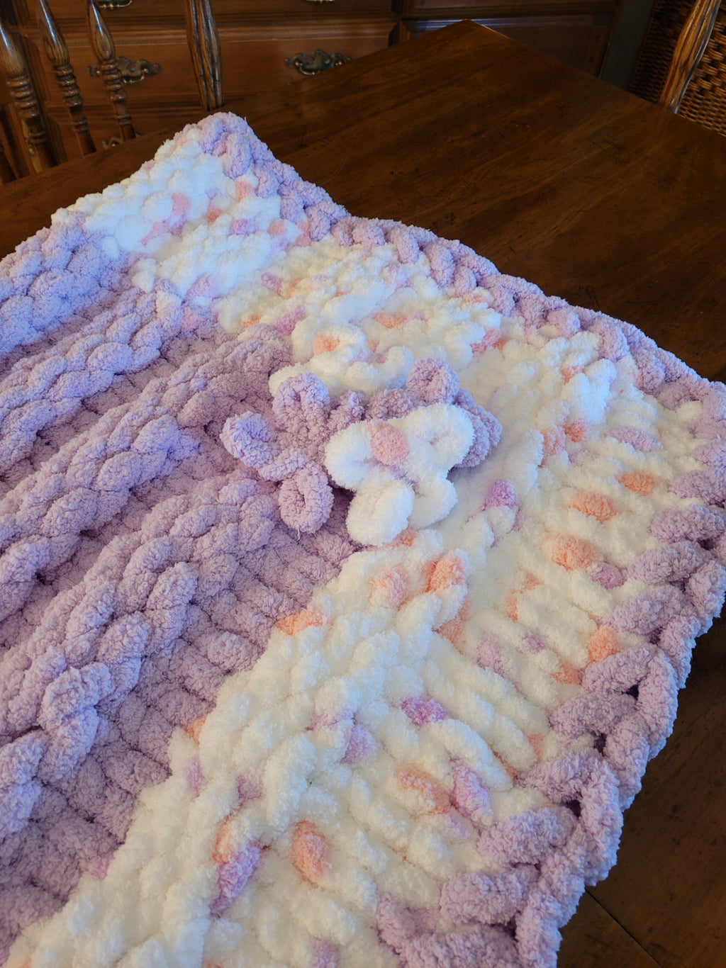 Handmade lilac chunky chenille throw blanket with white and pink border