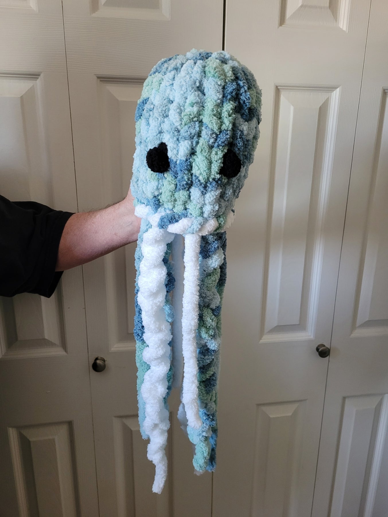 Hand‑Knit Jellyfish Plushie — Twirl & Drift