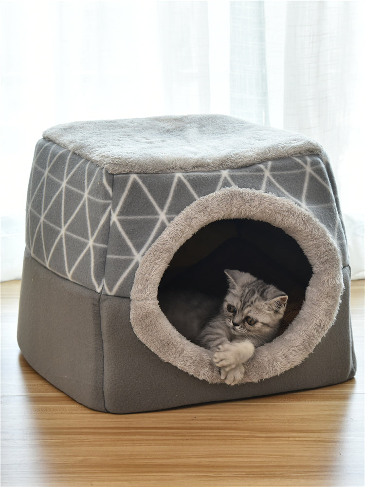 Space Capsule Pet Bed – Cozy Villa for Dogs & Cats
