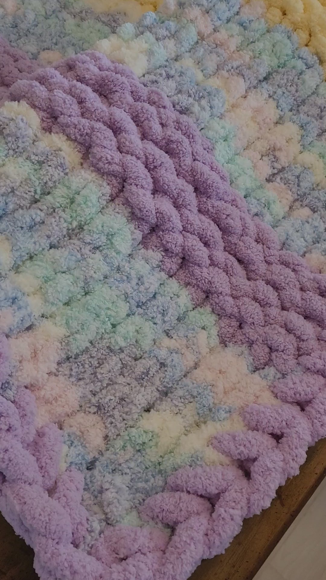 Spring Pastel Chunky Knit Throw — 48" × 52"
